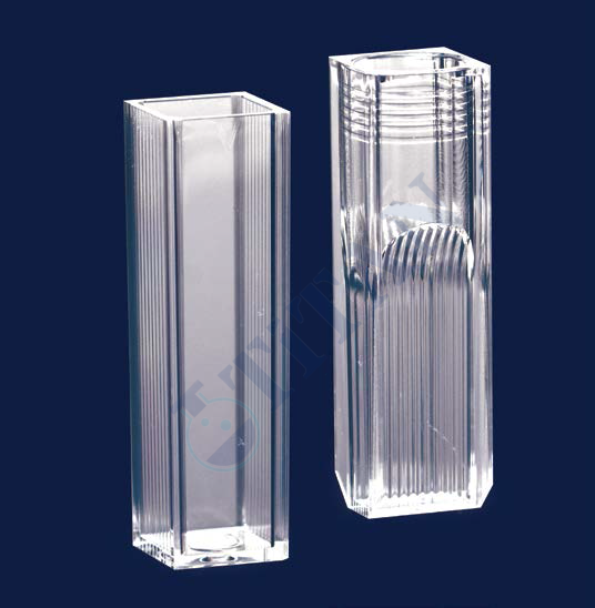 ISOLAB - 098.02.002 spektrofotometre küveti - P.S - makro - 12,5x12,5x45 mm (100 adet / paket)